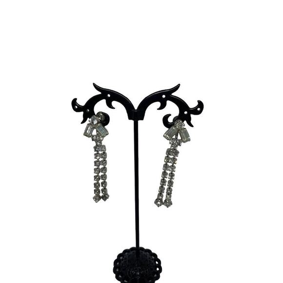 Vintage Drop Dangle Rhinestone Earrings Screwback Non-Pierced 2.25 Inches - Picture 3 of 11